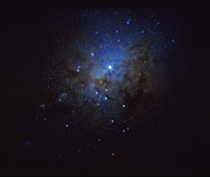 Imagen del Telescopio Espacial Hubble del centro de NGC 1275