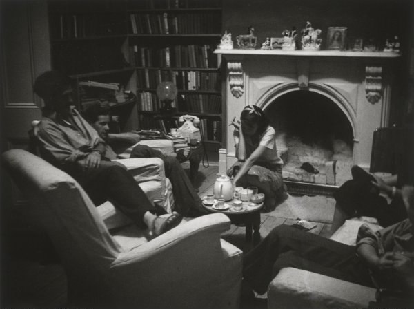 Members of the Heide Circle, including the Reeds and Sidney Nolan, gathered in the library at Heide I, 1942