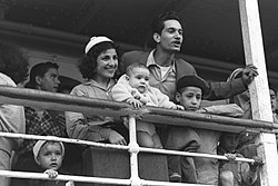 Moroccan Jewish immigrants arriving in Israel, 1954 Olim from morocco.jpg