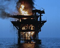 Irańska platforma wiertnicza zapalona przez amerykańskie niszczyciele, 19 października 1987