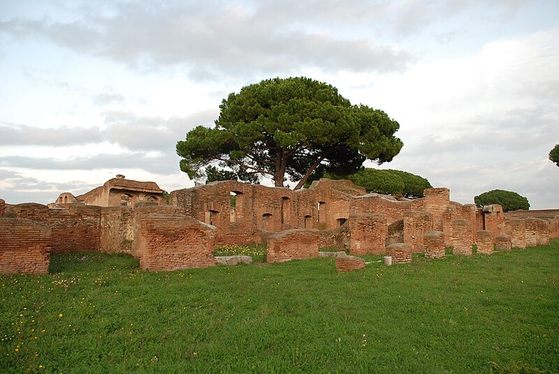 File:Ostia antica 517.JPG