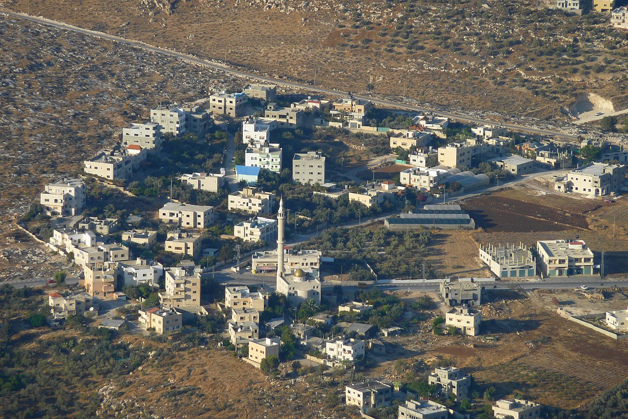 File:Kamar Khola Village - panoramio.jpg - Wikimedia Commons