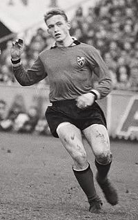 Van Himst with Belgium in 1964 PaulVanHimst1964.jpg