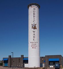 Peavey – Haglin Experimental Concrete Grain Elevator.jpg