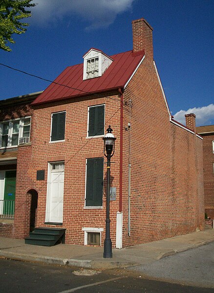 File:PoeHouse-Baltimore.jpg