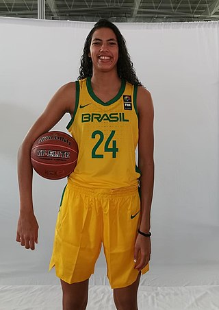 <span class="mw-page-title-main">Stephanie Soares</span> Brazilian basketball player