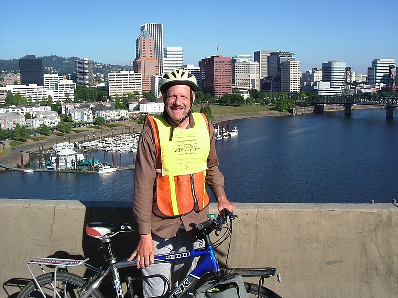 File:Providence Bridge Peddle, 2005 (10488212285).jpg