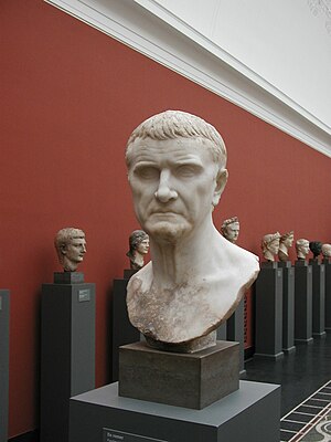 Roman bust in Ny Carlsberg Glyptotek.jpg