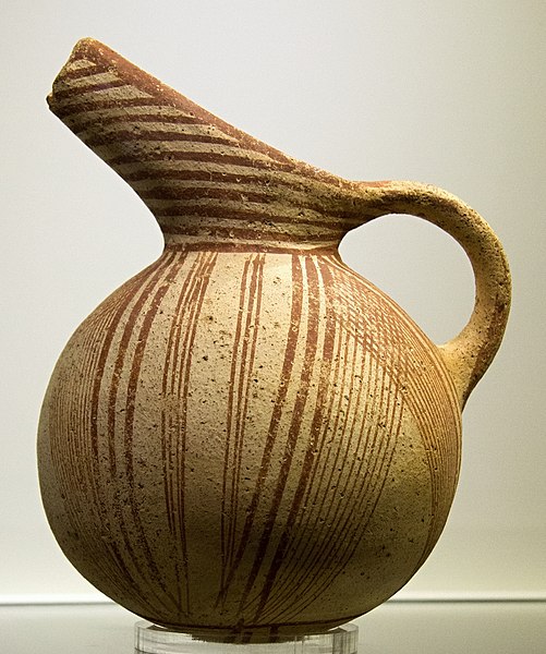 File:Rounded jug, Agios Onouphrios ware, 2600-1900 BC, from Agios Onouphrios ware, AMH, 144576 (cropped).jpg