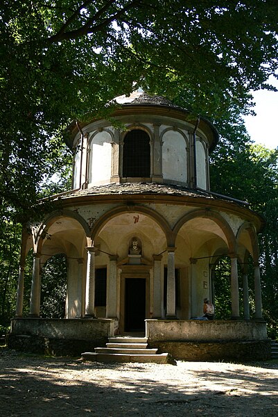 File:Sacro Monte Orta - Kapelle 15.jpg