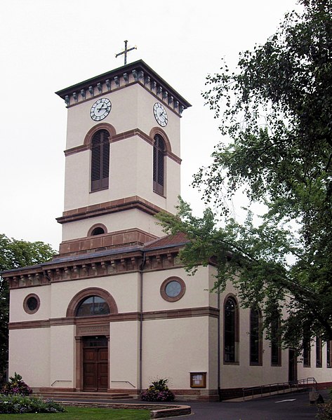 File:Saint-Louis, Église Saint-Louis.jpg