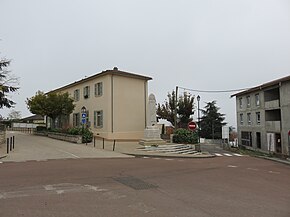 Sainte-Consorce - Croisement rue de Verdun et rue des Monts.jpg