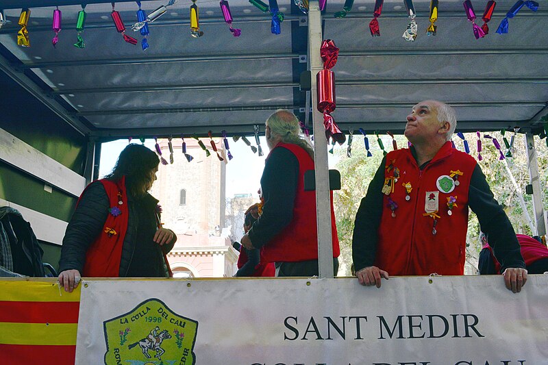 File:Sant Medir Festival in Gràcia 050.jpg