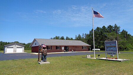 South Branch Township Hall (Roscommon, MI).jpg