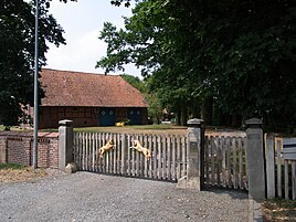 Beispiel einer historischen Hofanlage im nördlichen Niedersachsen – hier in Sprockhof/Wedemark
