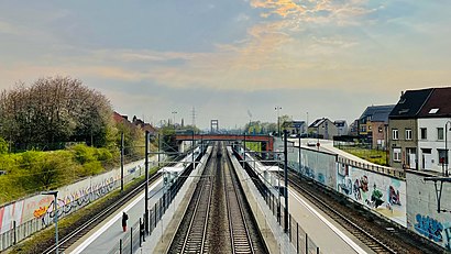 How to get to Haren-Zuid with public transit - About the place