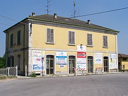 Gare de Calvisano côté campagne 20080621.jpg