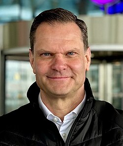 Telia CEO Patrik Hofbauer.jpg