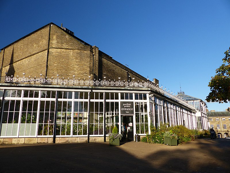 File:The Conservatory, Buxton Pavilion Gardens 01.jpg