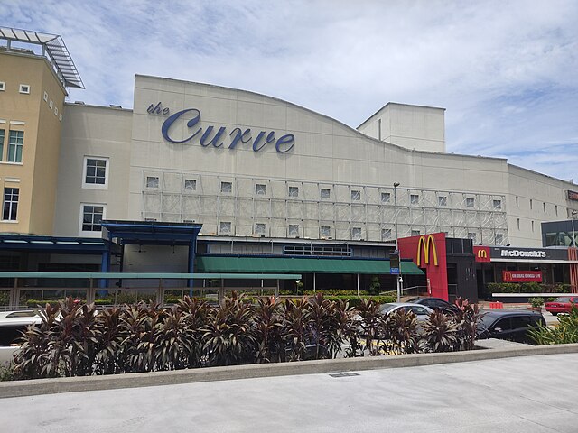 The Curve (shopping mall) - Wikipedia