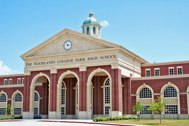 The Woodlands College Park High School