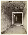 Thebes , tombeau du roi, entree du caveau..jpg