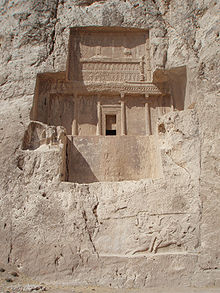 Dareiova hrobka v Nakš-e Rustamu