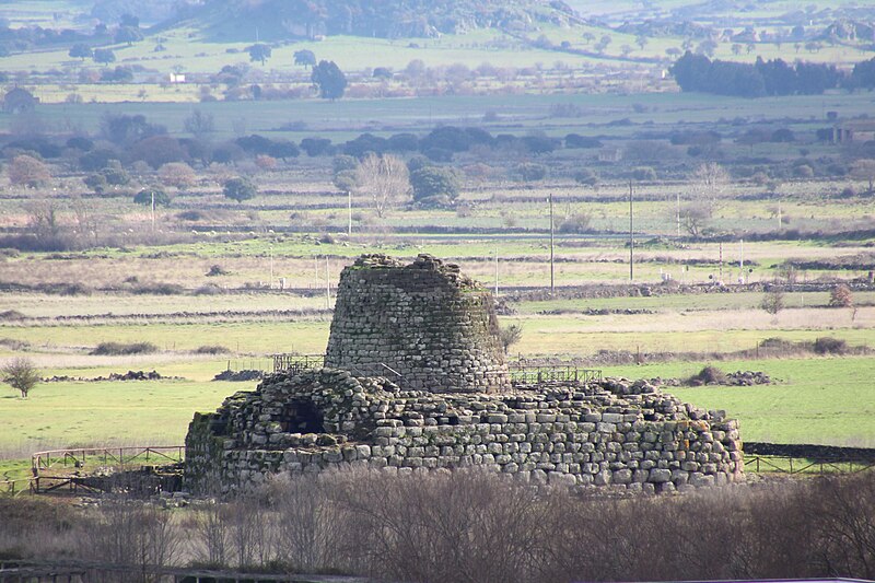 File:Torralba, nuraghe Santu Antine (02).jpg