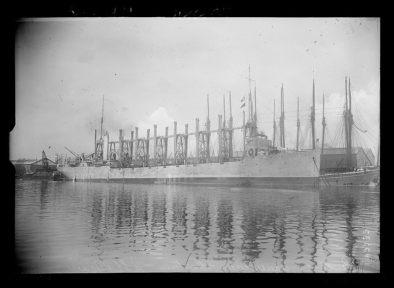 File:USS Neptune - St Nazaire.jpg