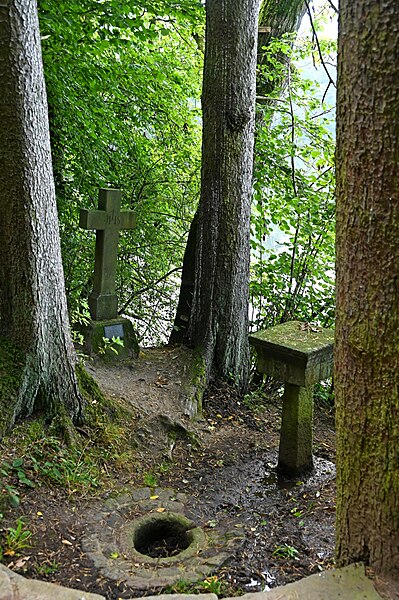 File:Ulmen (Eifel) 27.jpg