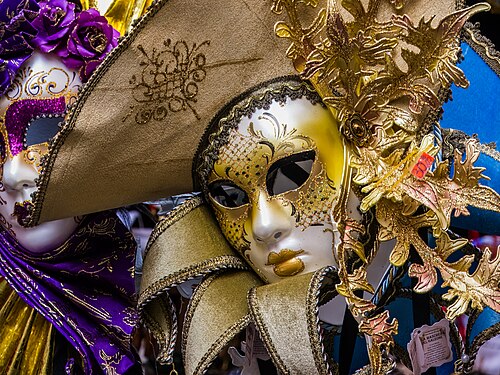 Masks for sale in Venice