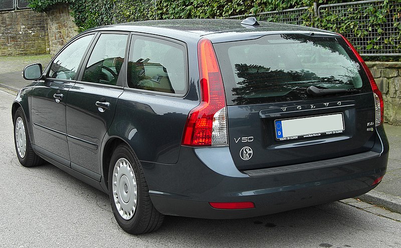 File:Volvo V50 1.6 D DRIVe Facelift rear 20100815.jpg