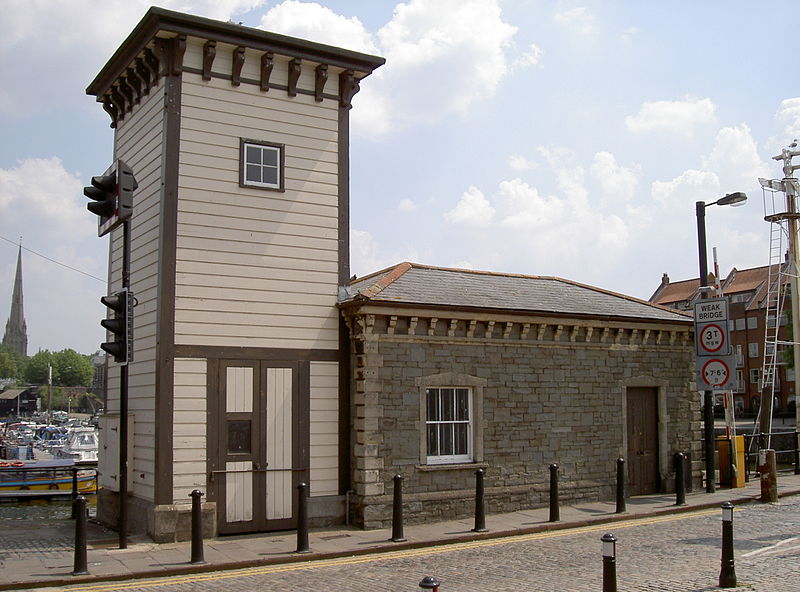 File:Water tower (geograph 3563344).jpg