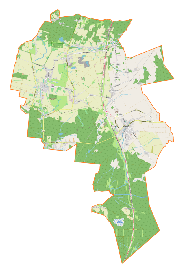 Mapa konturowa gminy Woźniki, blisko centrum na lewo u góry znajduje się punkt z opisem „Kościół pw. św. Jakuba Starszego Apostoła”