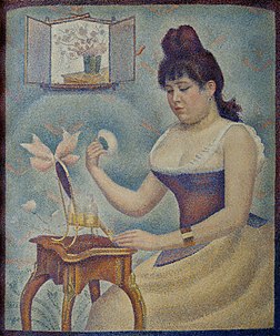 Jeune femme se poudrant, huile sur toile de Georges Seurat, exposée à la Courtauld Gallery de Londres (1888-1890). (définition réelle 2 909 × 3 503)