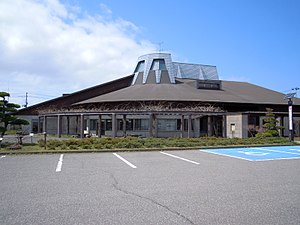 遊佐町立図書館