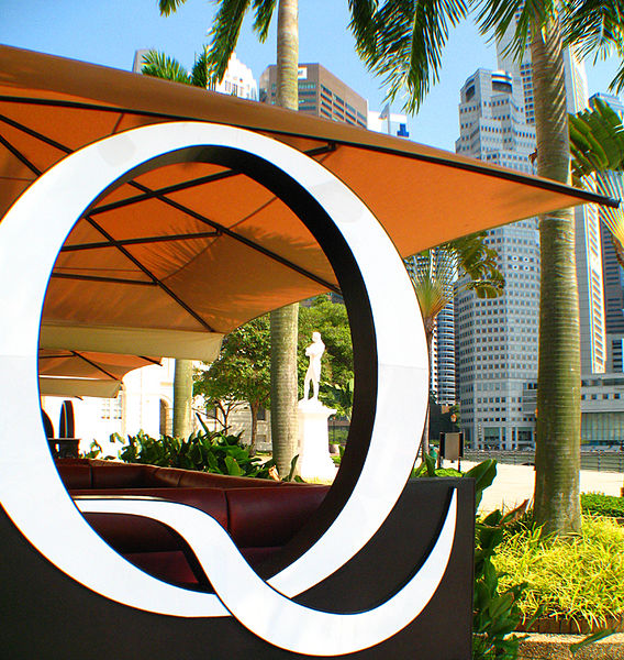 File:"Q" bar is a popular gathering place at Raffles Landing Site. (434016183).jpg