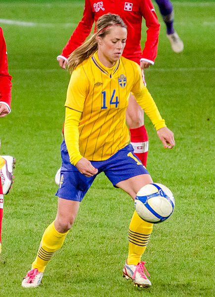 File:14 Johanna Almgren 111023 Sverige-Schweiz 3-0 8364.jpg