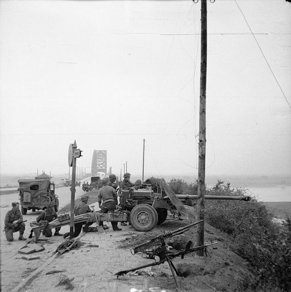 File:17-pdr anti-tank gun near Nijmegen Bridge.jpg