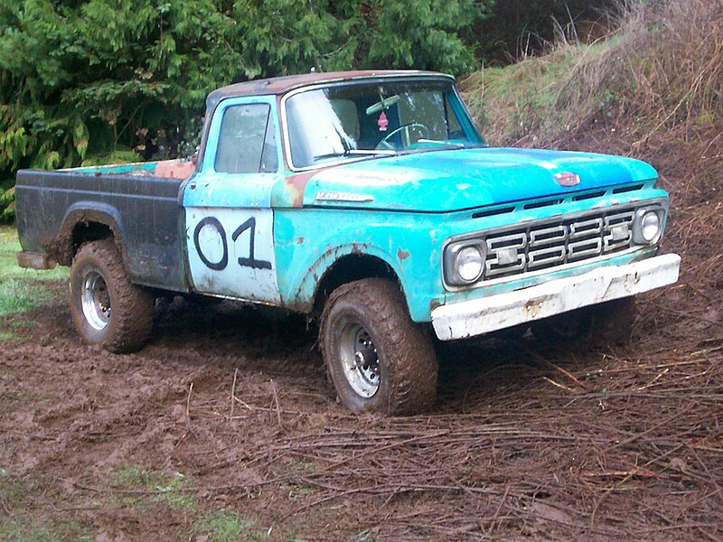 File:1961 Ford F250 4x4 Farm Truck.jpeg