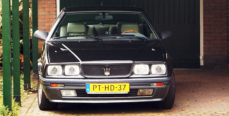 File:1990 Maserati BiTurbo (8854370397)-cropped.jpg