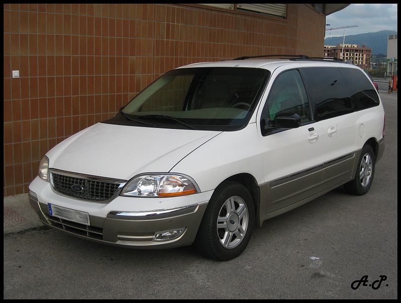 File:2003 Ford Windstar SE L (3749806884).jpg