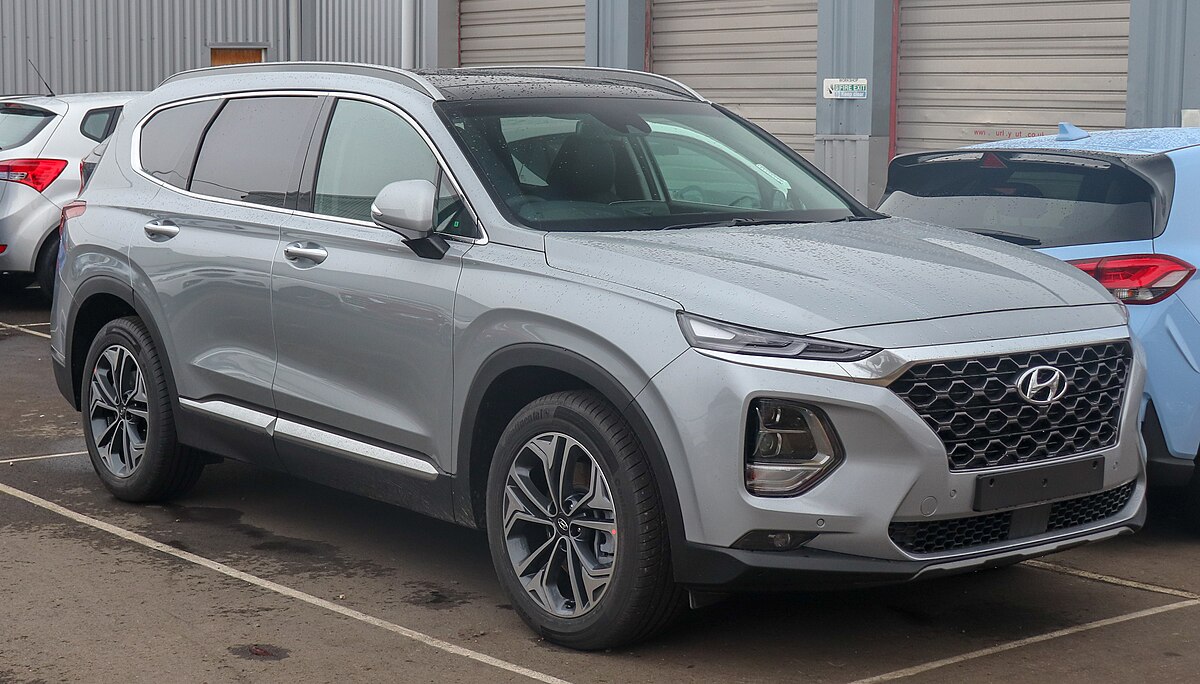 Фото HYUNDAI Santa Fe