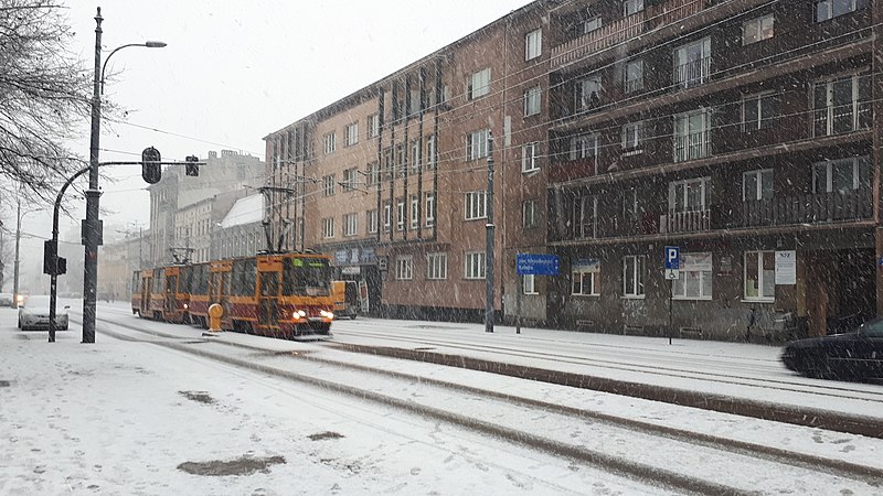 File:20200129 081834 ul piotrkowska lodz 2020 tramwaj mpk lodz.jpg