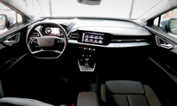 2021 Audi Q4 e-tron (Bulgaria) interior.png