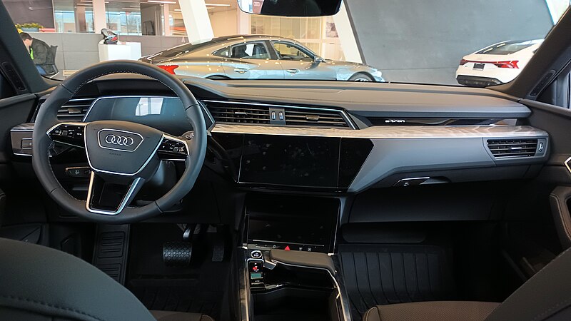 File:2023 Audi e-tron interior.jpg