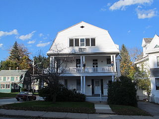 <span class="mw-page-title-main">House at 70–72 Main Street</span> Historic house in Massachusetts, United States