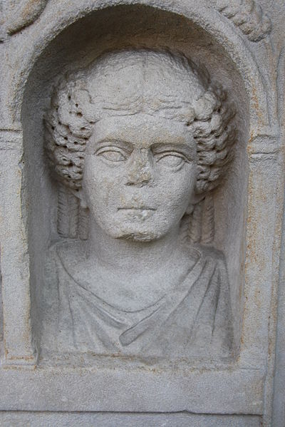 File:9915 - Museo Archeologico di Milano - Dettaglio dalla Stele di Caius Vettius, sec. I d.C. - Foto Giovanni Dall'Orto, 13 Mar 2012.jpg