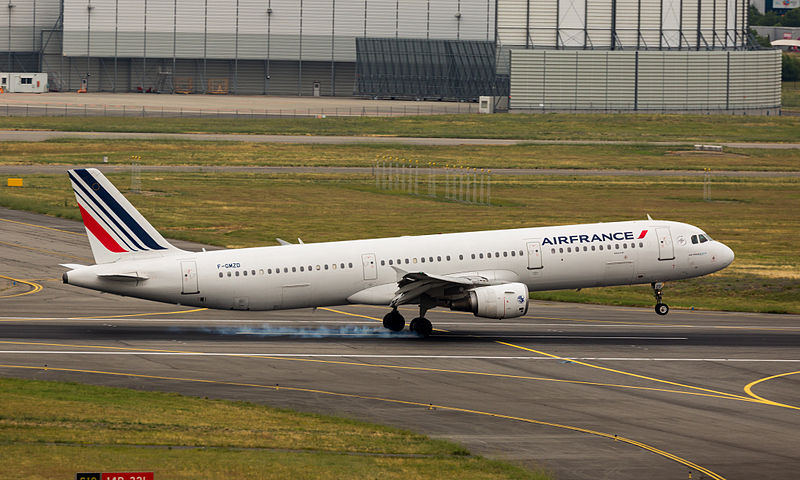 File:AFR A321 F-GMZD 2jul15 LFBO.jpg