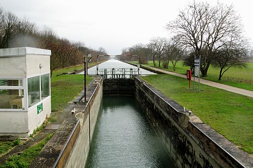 Canal de l'Aisne à la Marne things to do in Laon
